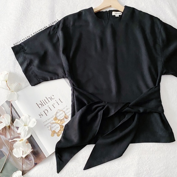 Black Tied Waist Wide Sleeve Blouse - Picture 2 of 11